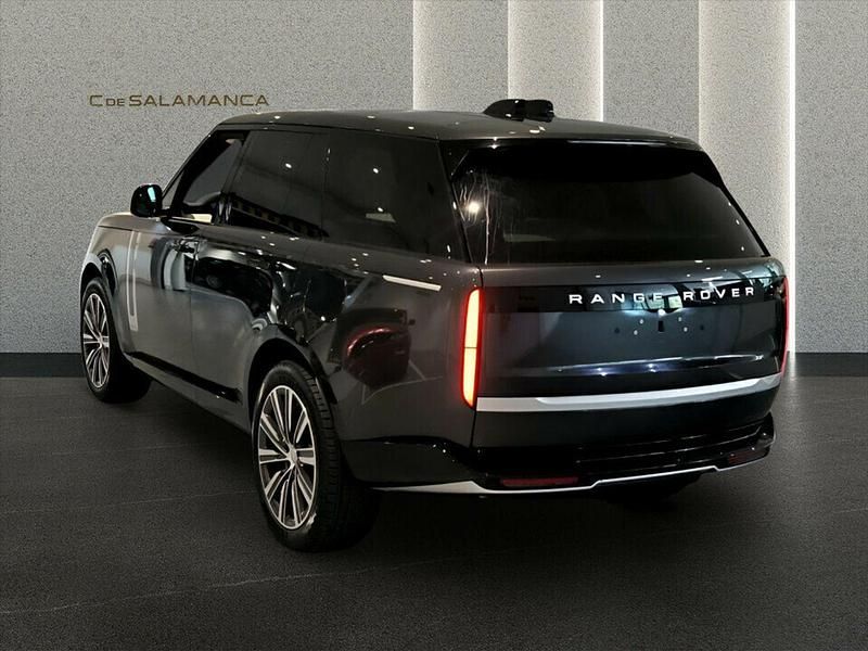 Usado Land Rover Range Rover 550 CV (404 kW) 2025 Gris SUV