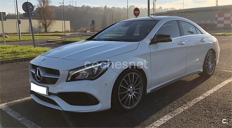 Usado Mercedes CLA200 AMG line 136 CV (100 kW) 2017 Blanco Berlina