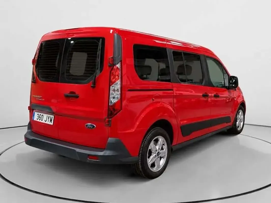 Usado Ford Transit Trend 101 CV (74 kW) 2017 Rojo Familiar