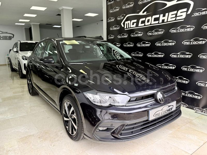 Usado VW Polo Life 95 CV (69 kW) 2022 Negro Berlina