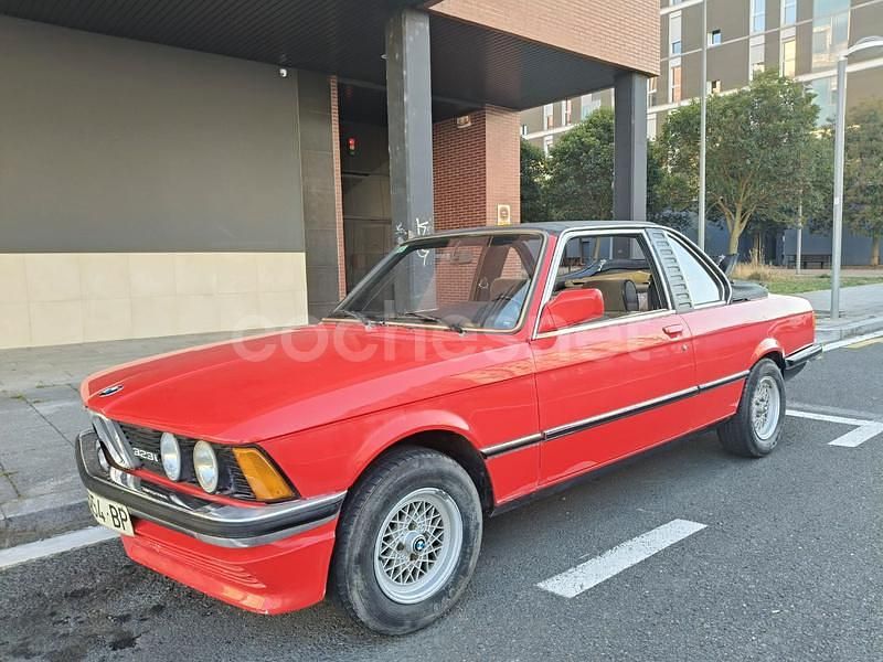 Usado BMW 323 150 CV (110 kW) 1982 Rojo Berlina