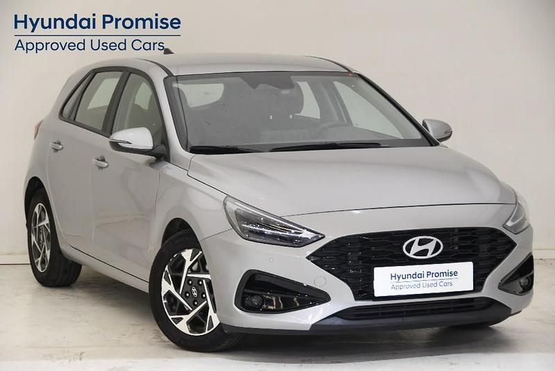 Usado Hyundai i30 100 CV (73 kW) 2024 Otro Berlina