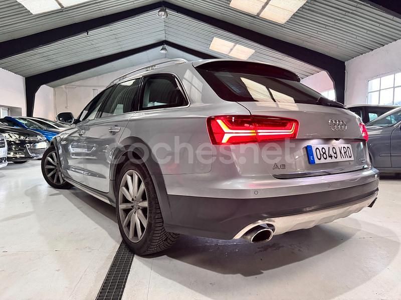 Usado Audi A6 Allroad 218 CV (160 kW) 2018 Gris / plata Familiar