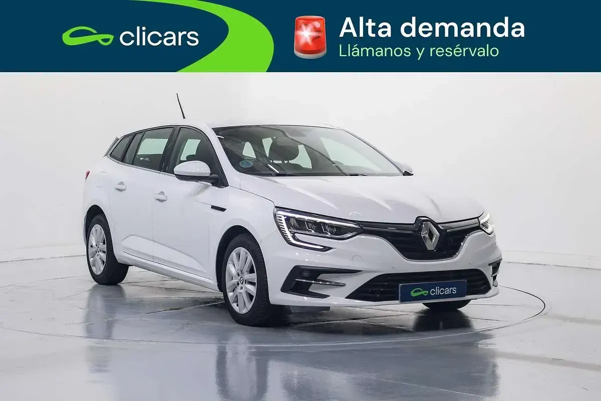 Usado Renault Mégane GrandTour Equilibre 116 CV (85 kW) 2023 Blanco Familiar