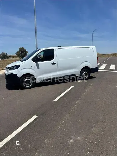Usado Citroën Jumpy 180 CV (132 kW) 2024 Blanco Monovolumen