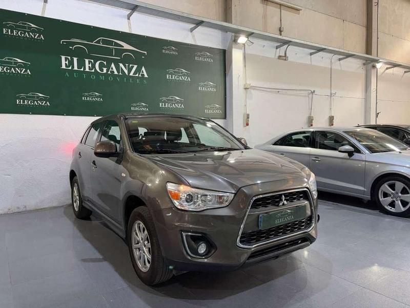 Usado Mitsubishi ASX Motion 117 CV (86 kW) 2014 Marrón SUV