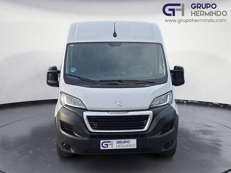 Usado Peugeot Boxer 120 CV (88 kW) 2022 Blanco Van