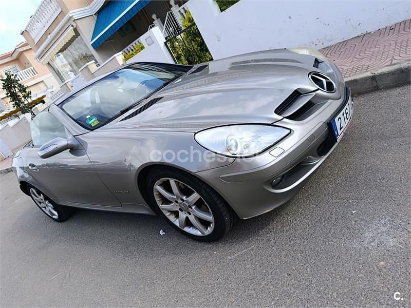 Gris / plata Usado 2006 Mercedes SLK200 Descapotable | 10.800 € (Precio justo) - Imagen 1/4