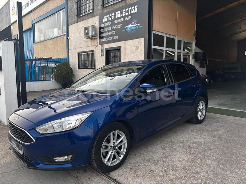 Azul Usado 2015 Ford Focus Titanium Berlina | 9499 € (Precio justo) - Imagen 1/4