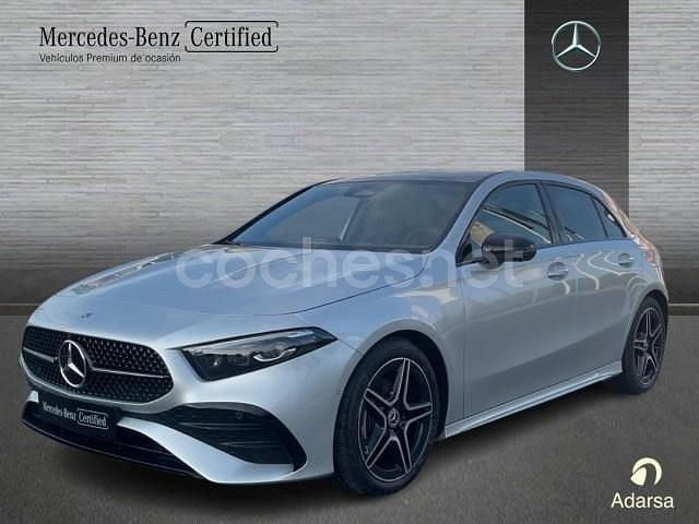 Gris / plata Nuevo 2025 Mercedes A200 Berlina | 46.900 € - Imagen 1/4