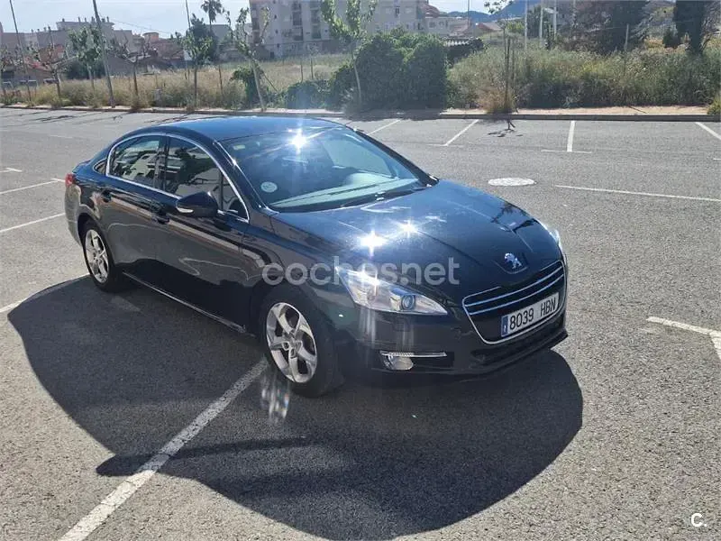 Usado Peugeot 508 Active 112 CV (82 kW) 2011 Negro Berlina