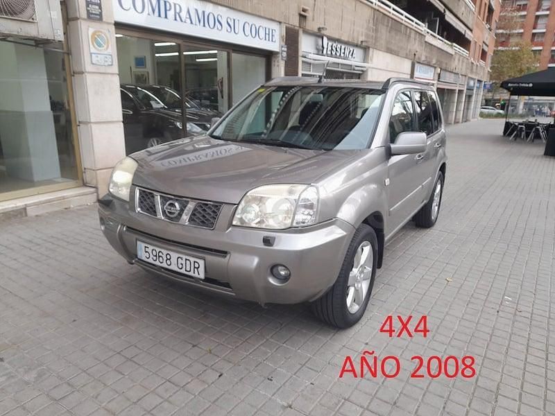 Usado Nissan X-Trail 136 CV (100 kW) 2006 Gris / plata SUV