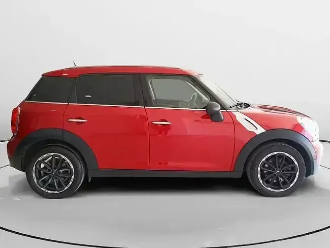 Usado Mini One D Countryman 90 CV (66 kW) 2016 Rojo SUV