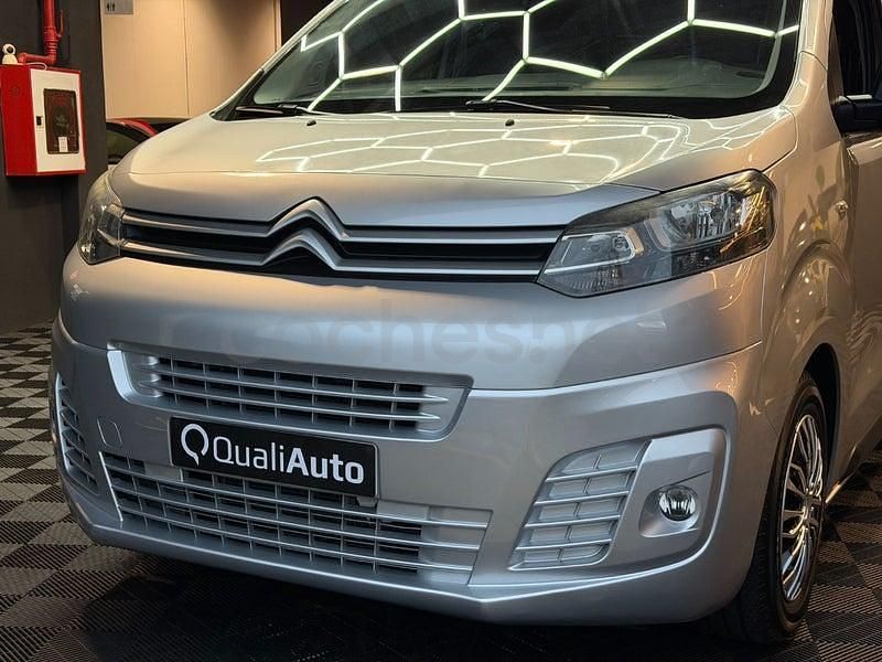 Usado Citroën Spacetourer Feel 120 CV (88 kW) 2018 Gris / plata Monovolumen