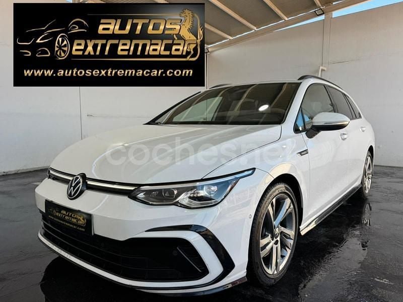 Usado VW Golf VIII R-line 150 CV (110 kW) 2022 Blanco Familiar