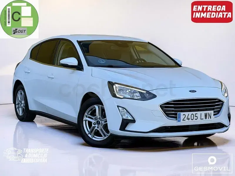Usado Ford Focus Trend 120 CV (88 kW) 2022 Blanco Berlina
