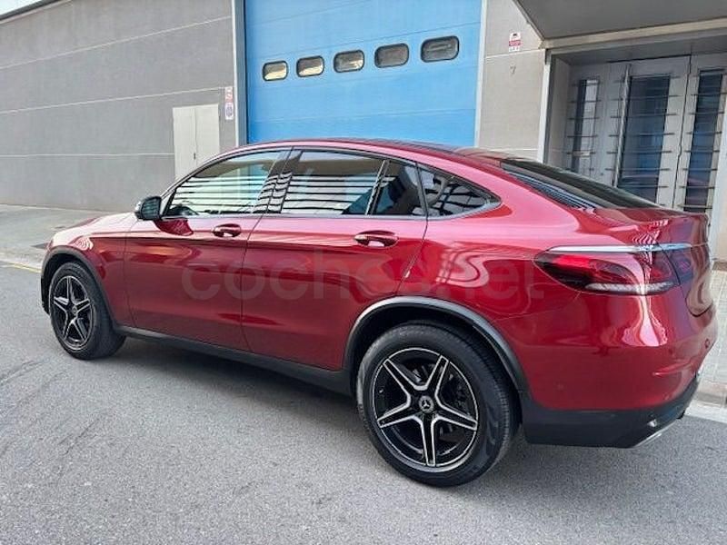 Usado Mercedes GLC200 197 CV (144 kW) 2021 Granate SUV