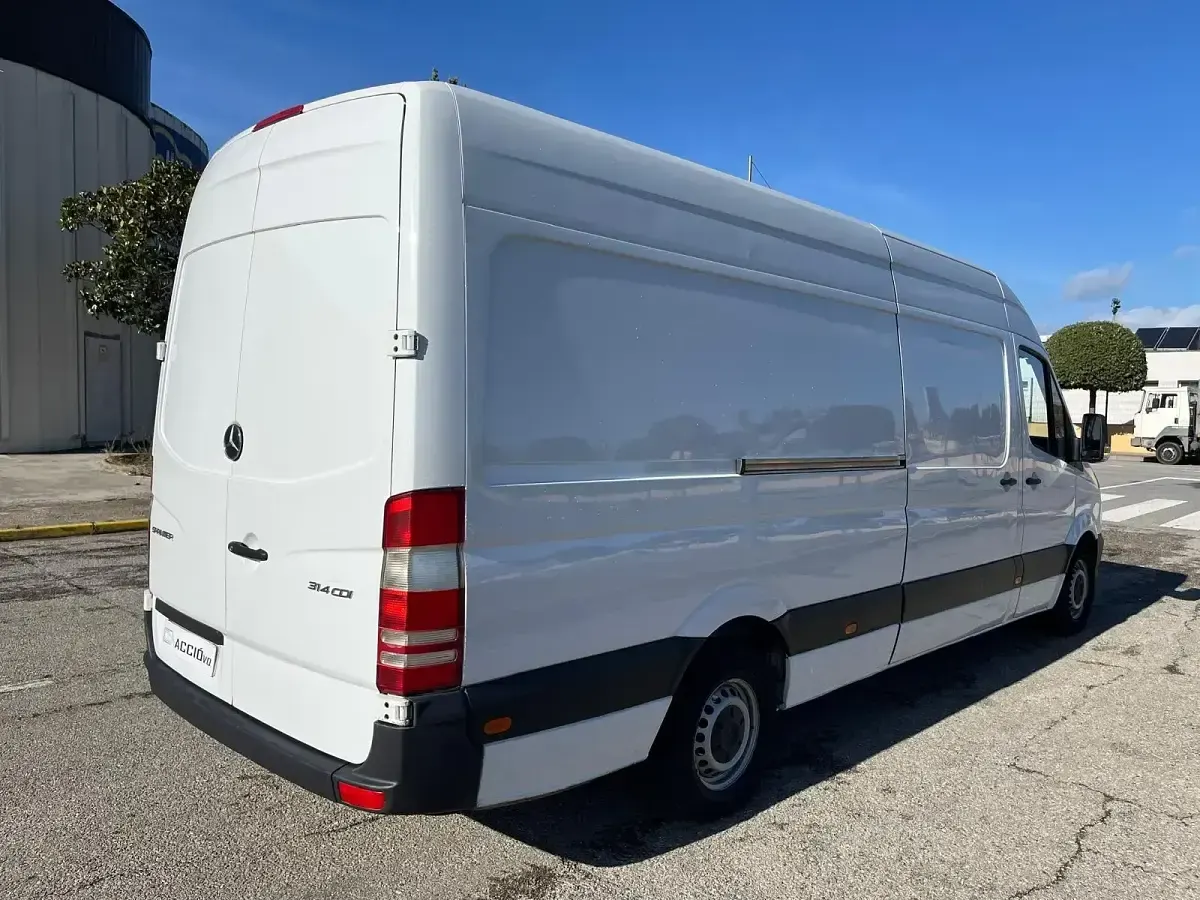 Usado Mercedes Sprinter 143 CV (105 kW) 2019 Blanco Van