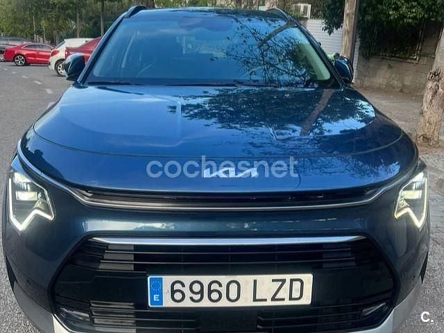 Usado Kia Niro 141 CV (103 kW) 2022 Azul SUV