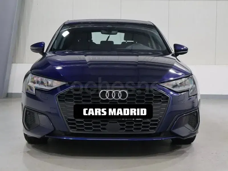 Usado Audi A3 110 CV (80 kW) 2022 Azul Berlina