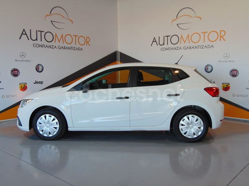 Usado Seat Ibiza Reference 80 CV (58 kW) 2018 Blanco Berlina
