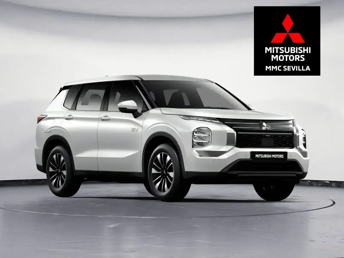 Usado Mitsubishi Outlander P-HEV Motion 306 CV (225 kW) 2026