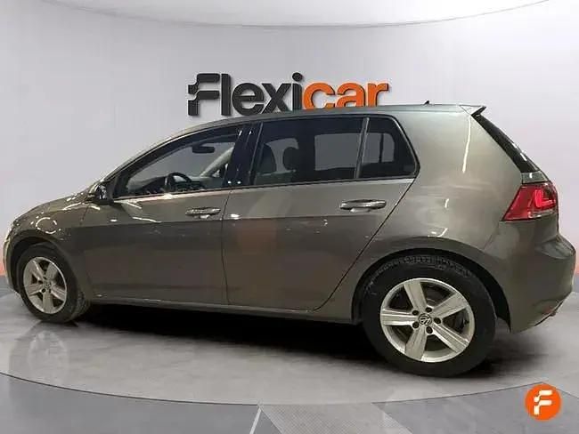 Używany VW Golf VII Advance 110 KM (80 kW) 2016 Szary Hatchback