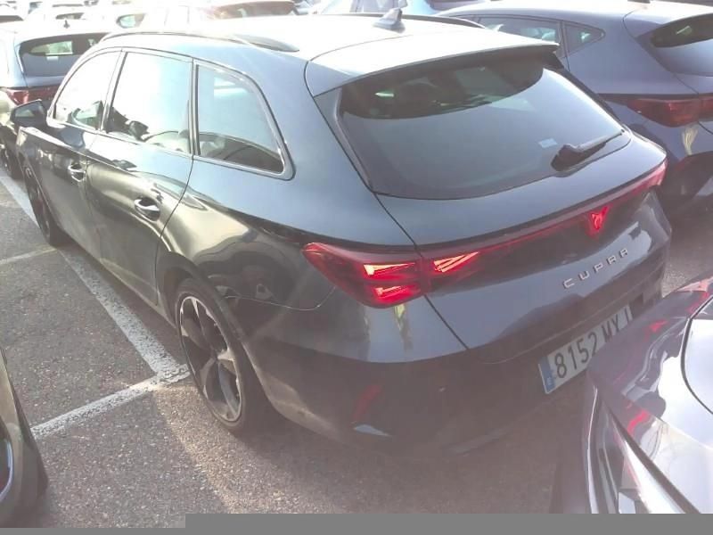 Używany Cupra Leon 150 KM (110 kW) 2024 Szary