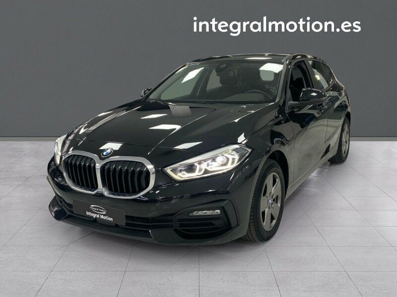 Negro Usado 2021 BMW 116 Utilitario | 23.400 € (Precio justo) - Imagen 1/4