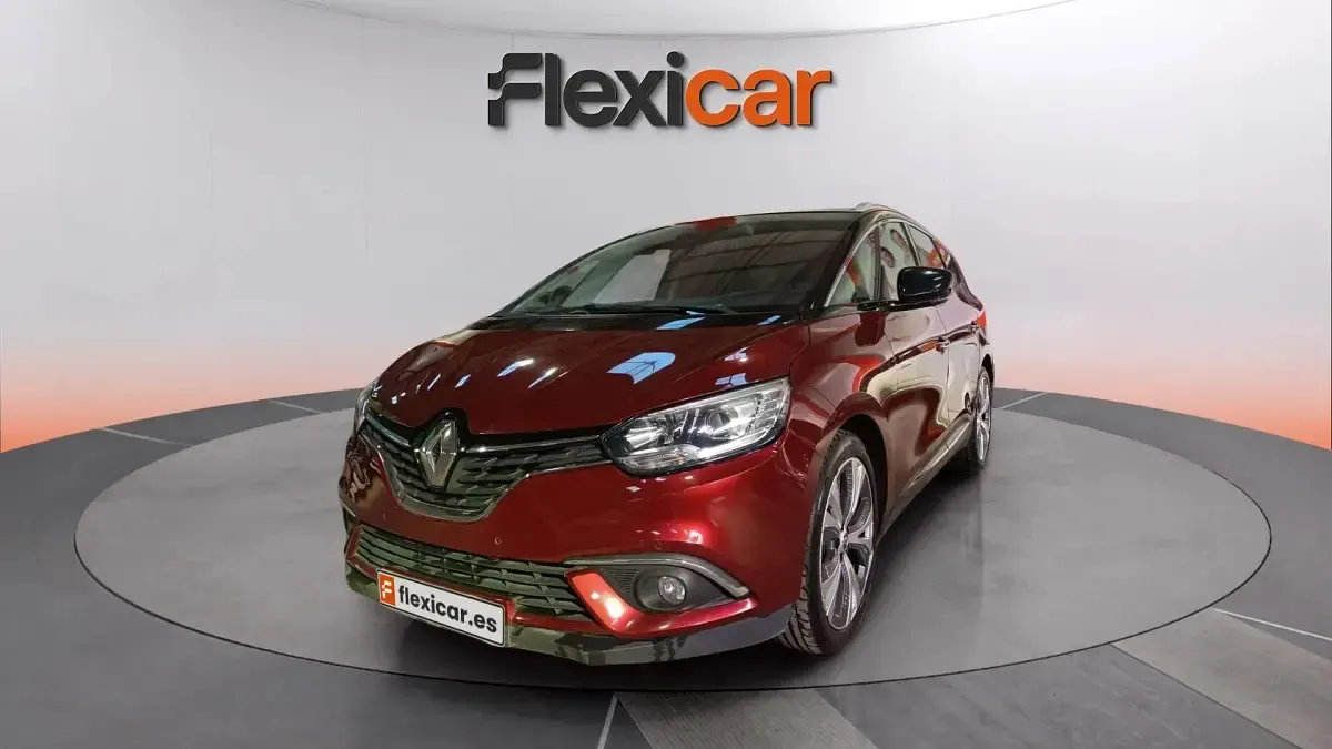 Usado Renault Grand Scénic IV Zen 130 CV (95 kW) 2018 Granate Monovolumen