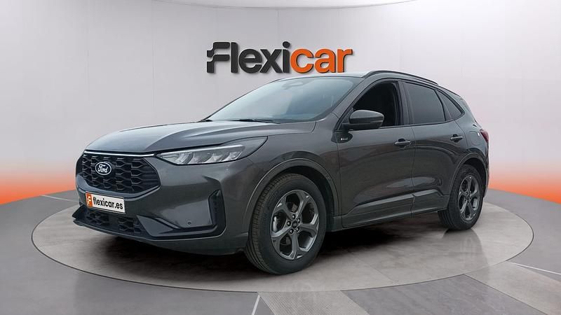 Usado Ford Kuga ST-Line 150 CV (110 kW) 2025 Gris SUV
