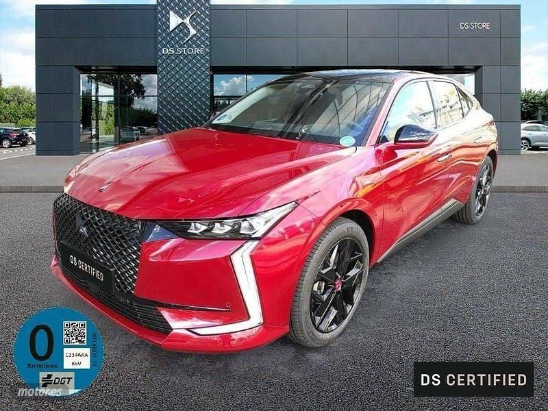 Rojo Usado 2023 DS Automobiles DS4 Performance Line Plus Berlina | 45.500 € - Imagen 1/4