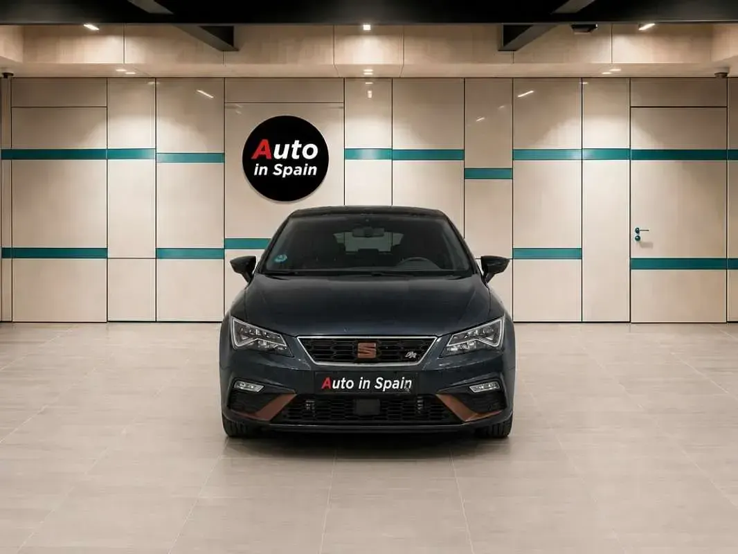 Usado Seat Leon ST FR 190 CV (139 kW) 2019 Gris Familiar