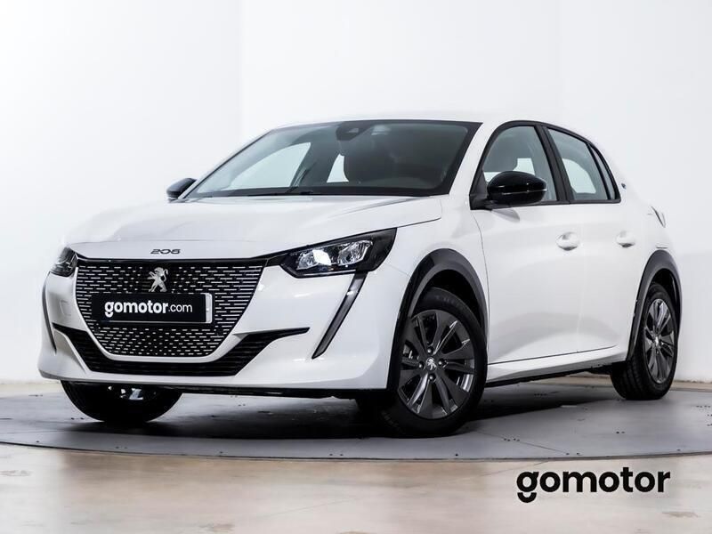 Usado Peugeot e-208 Active 100 kW (136 CV) 2023 Blanco blanquise Utilitario