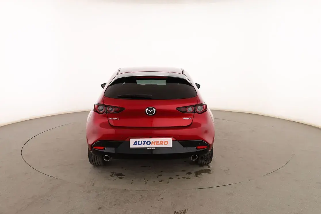 Usado Mazda 3 Exclusive 179 CV (131 kW) 2020 Rojo Berlina