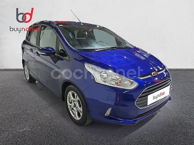 Usado Ford B-MAX Trend 100 CV (73 kW) 2018 Azul Monovolumen
