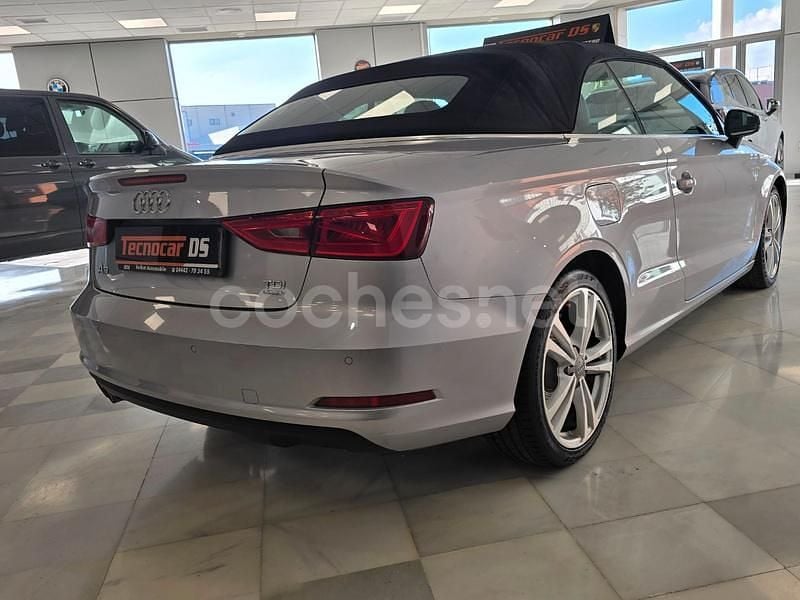 Usado Audi A3 Cabriolet Ambiente 150 CV (110 kW) 2014 Gris / plata Descapotable
