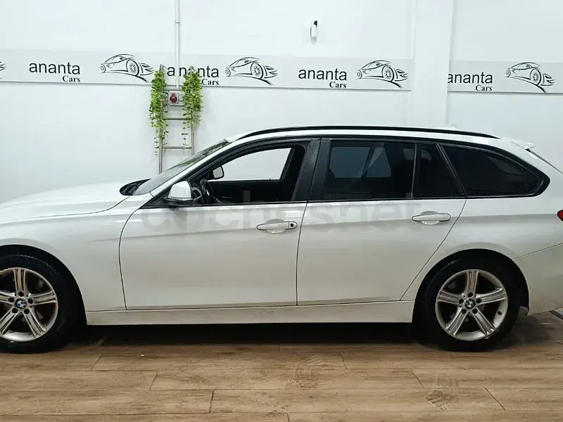 Usado BMW 320 Efficient Dynamics 163 CV (119 kW) 2013 Blanco Familiar
