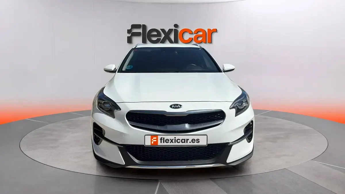 Usado Kia XCeed 136 CV (100 kW) 2021 Blanco SUV