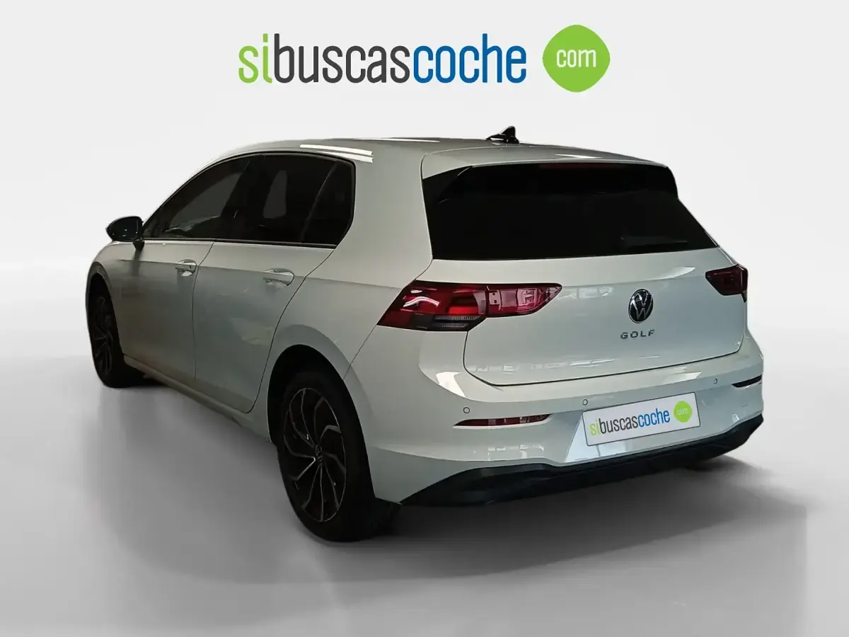 Usado VW Golf VIII Life 130 CV (95 kW) 2022 Blanco