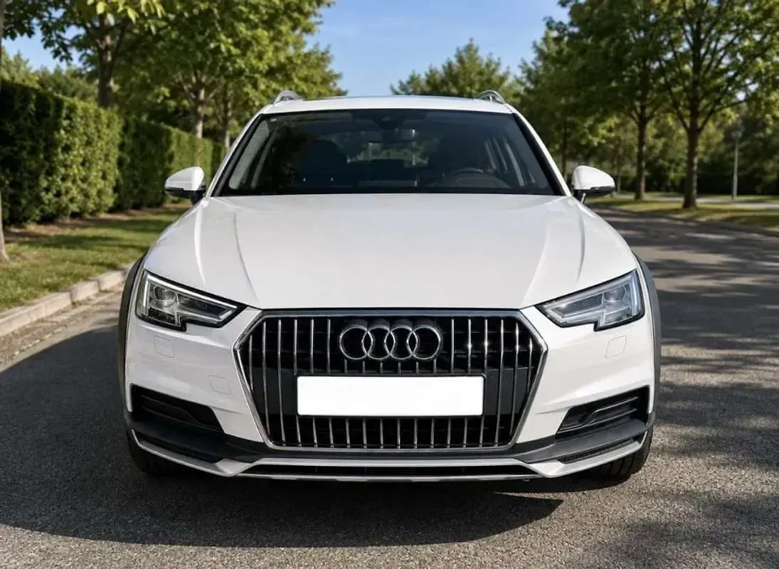 Usado Audi A4 Allroad 150 CV (110 kW) 2017 Blanco Familiar