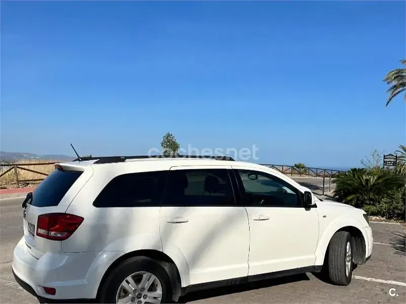 Usado Fiat Freemont Urban 170 CV (125 kW) 2013 Blanco SUV