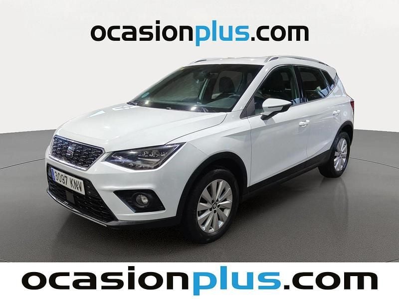 Usado Seat Arona Ecomotive 116 CV (85 kW) 2018 Blanco SUV
