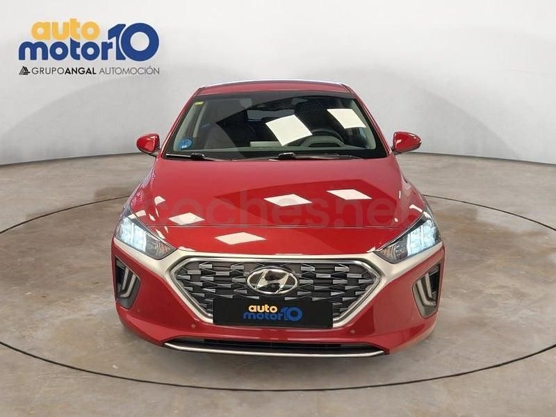 Usado Hyundai Ioniq Style 141 CV (103 kW) 2020 Rojo Utilitario