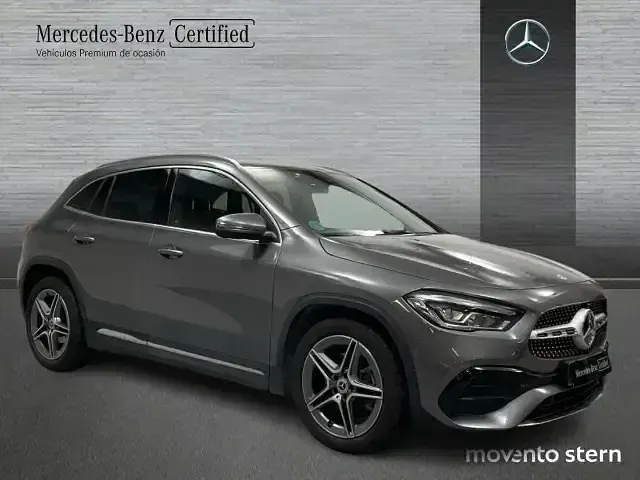 Usado Mercedes GLA200 150 CV (110 kW) 2022 Gris SUV