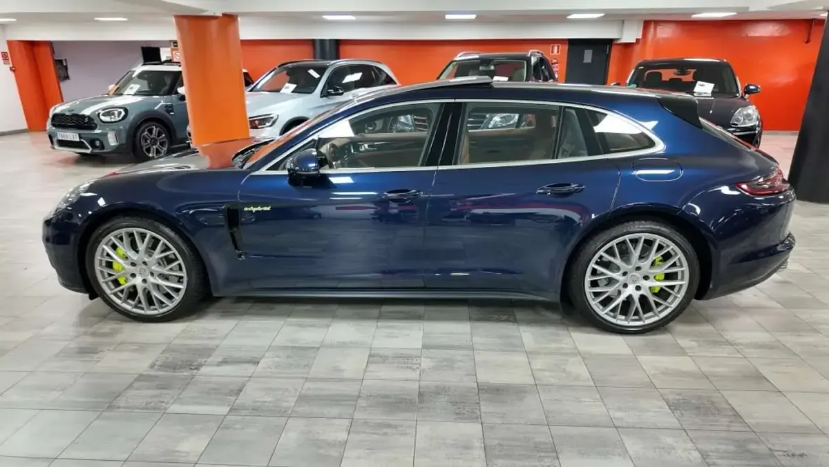 Usado Porsche Panamera 4 E-Hybrid Sport Turismo Sport Turismo 462 CV (339 kW) 2019 Azul Familiar