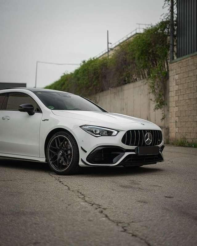 Usado Mercedes CLA45 AMG Shooting Brake AMG 381 CV (280 kW) 2019 Blanco Familiar