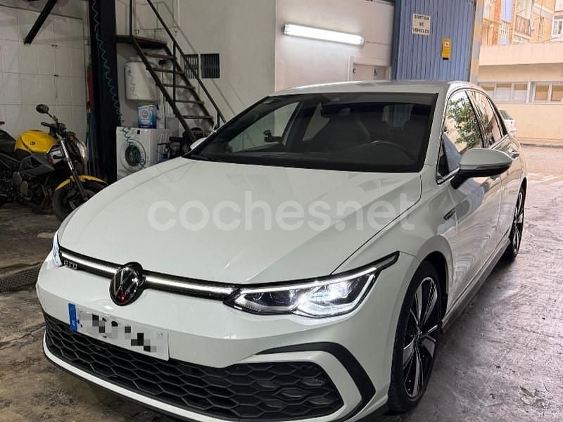 Blanco Usado 2022 VW Golf R-line Berlina | 31.900 € (Caro) - Imagen 1/4