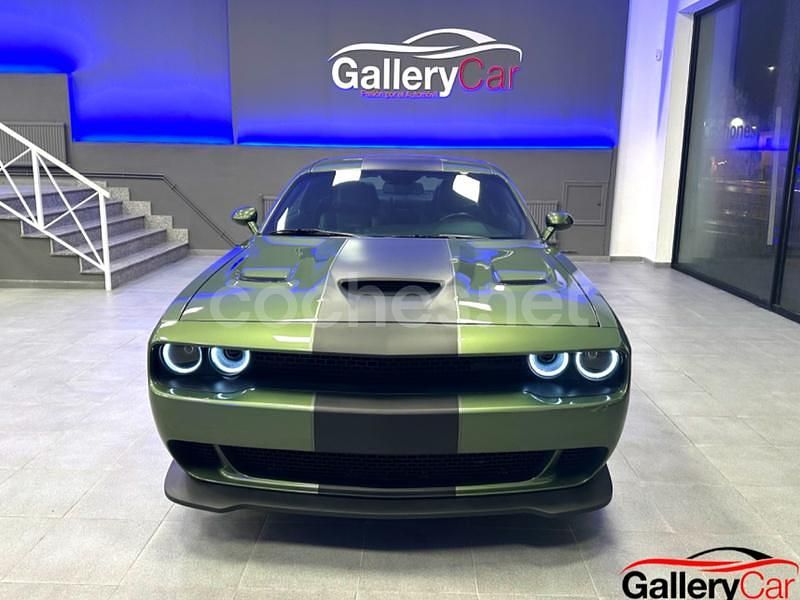 Usado Dodge Challenger SXT 303 CV (222 kW) 2022 Verde Coupe