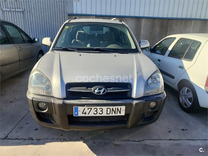 Gris / plata Usado 2005 Hyundai Tucson Comfort SUV | 5150 € (Precio justo) - Imagen 1/4